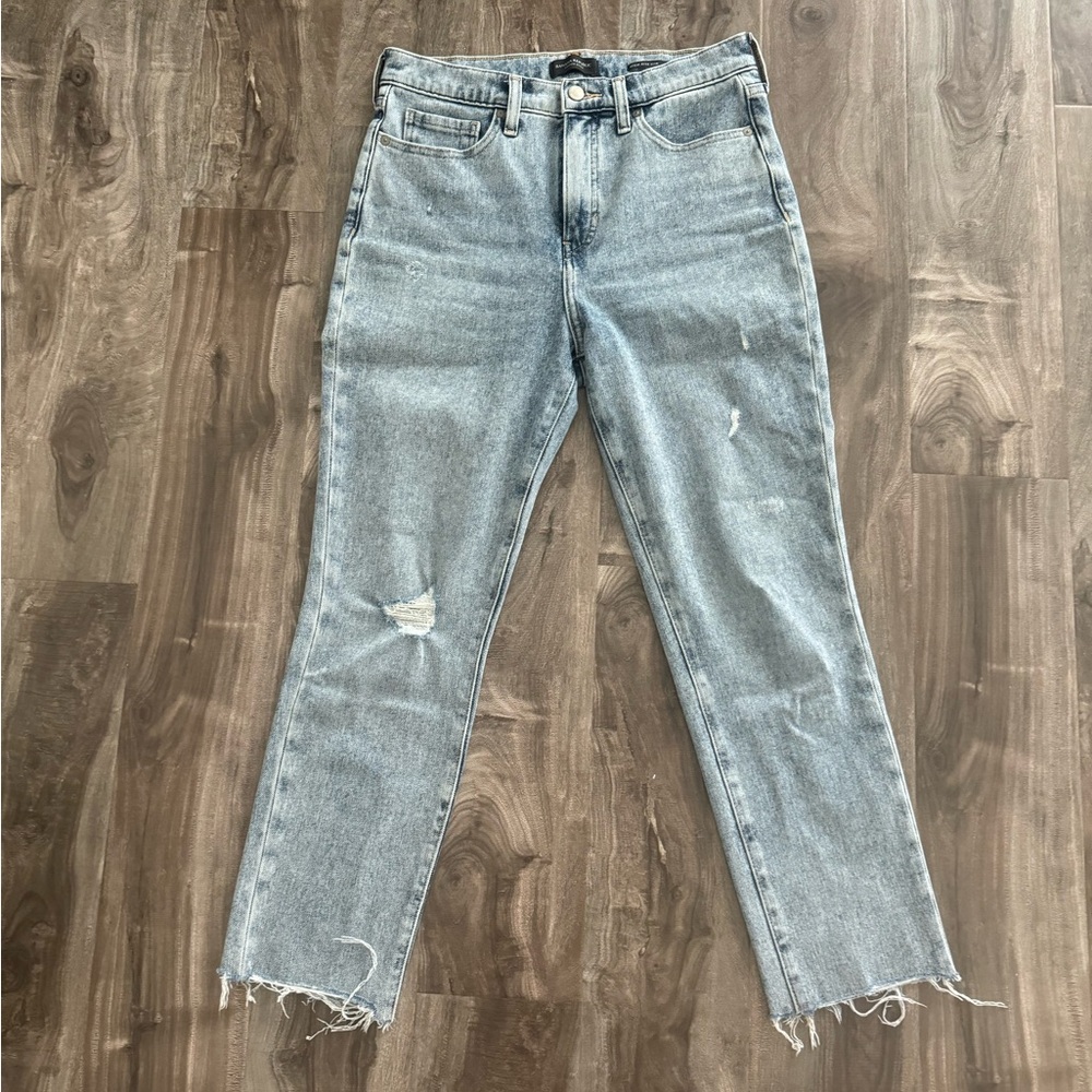 Banana Republic High Rise Jeans. Size 28S.